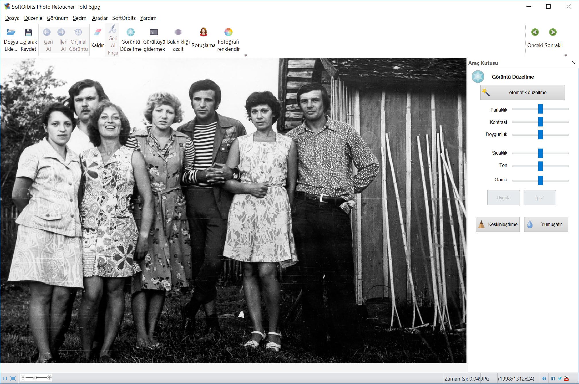 Eski fotoğrafı iyileştir.